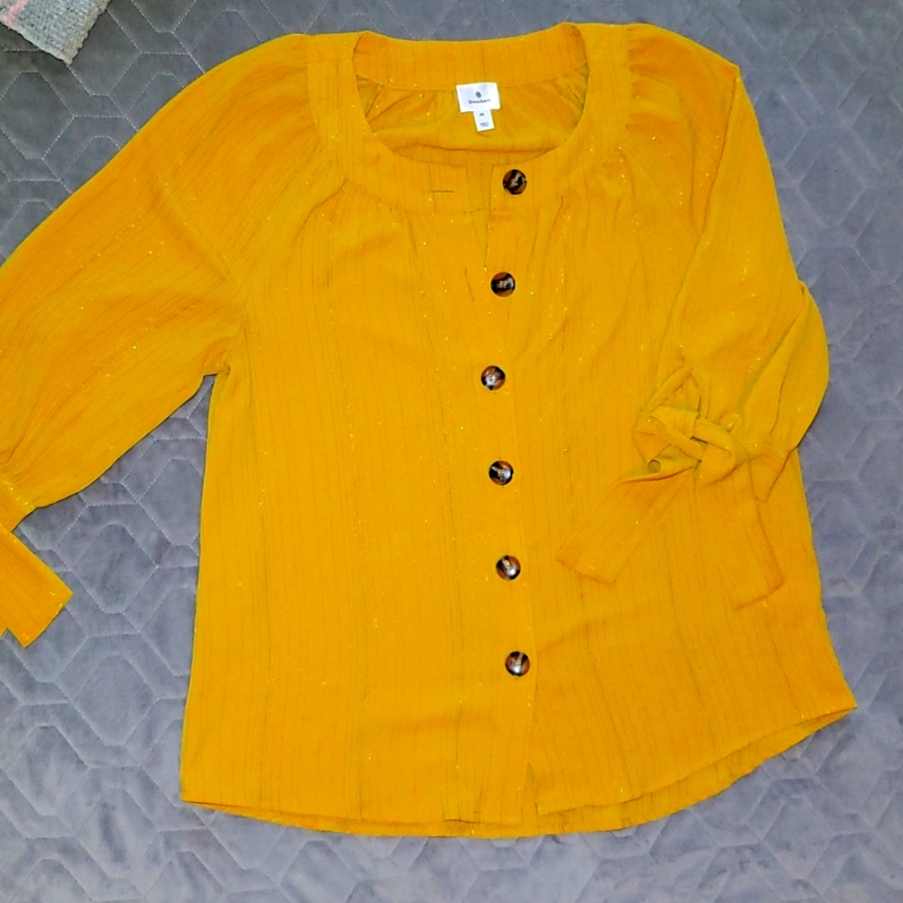 EUC Mustard Boho Present Top